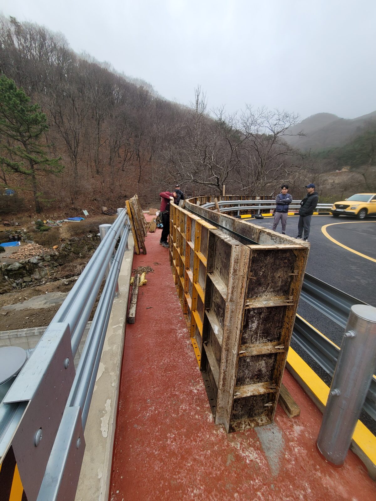 인천 송도국제도시 매립지 조성 현장 보강토옹벽